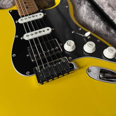 Fender Limited Edition American Ultra II Stratocaster HSS - Graffiti Yellow image 4