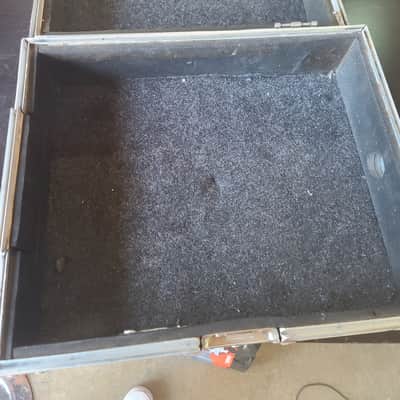 Mixer Road Case - Present - Black / Silver image 2