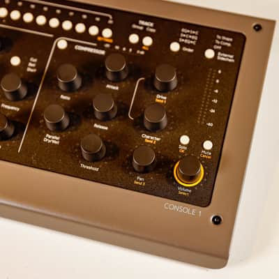 Softube Console 1 Channel MK II - DAW Channel Strip Controller - Excellent image 1