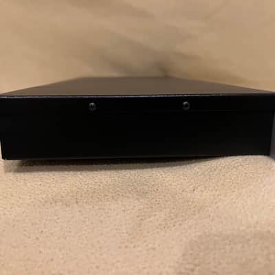 RJM RG-16 - Silver Rack Loop and Function Switcher image 8