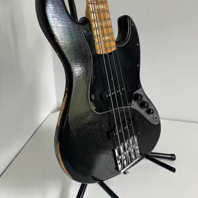 Fender Jazz Bass 3-Bolt with Maple Fretboard 1976 - Black image 1