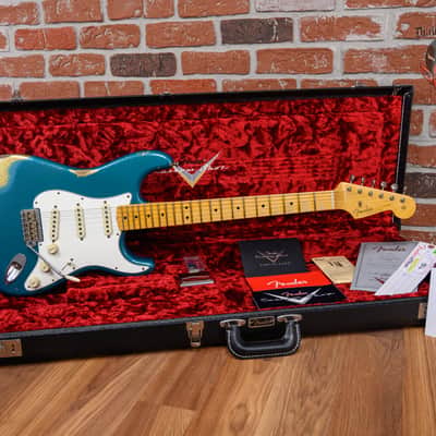 Fender Custom Shop 2017 Limited NAMM 64 Stratocaster Relic 2017 Ocean Turquoise Over Gold w/OHSC image 2