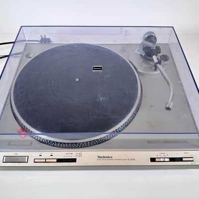 Technics SL-D202 Direct Drive Turntable Vintage Record Player image 7