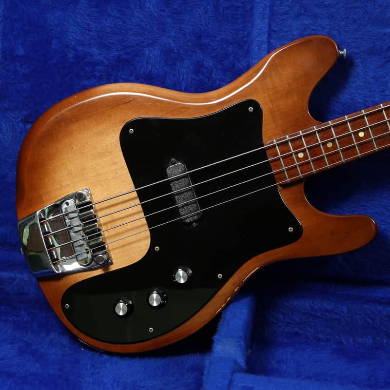 Rickenbacker 3001