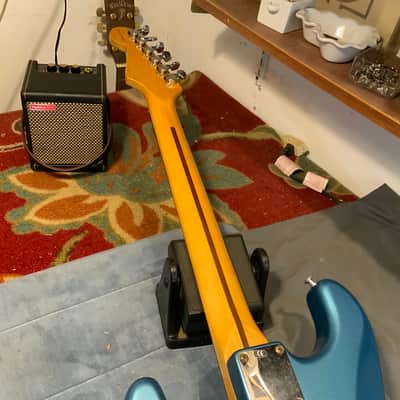 Fender Powerhouse Stratocaster with Rosewood Fretboard 1998 - 2001 - Lake Placid Blue image 11