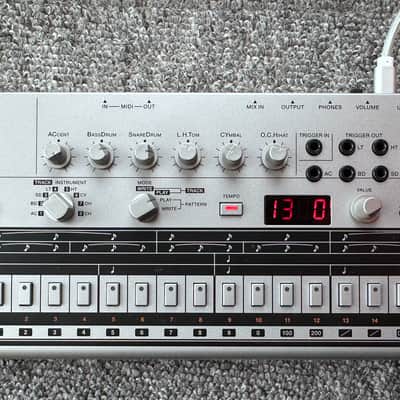 Roland TR-06 Drumatix 2020 - Present - Silver image 9