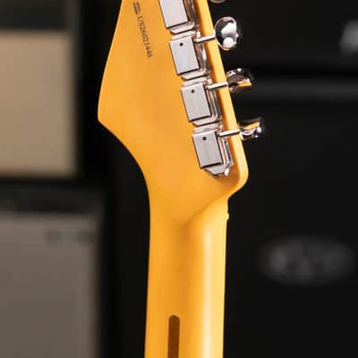 Fender American Professional Classic Stratocaster HSS Electric Guitar - 3-Color Sunburst with Gig Bag image 7