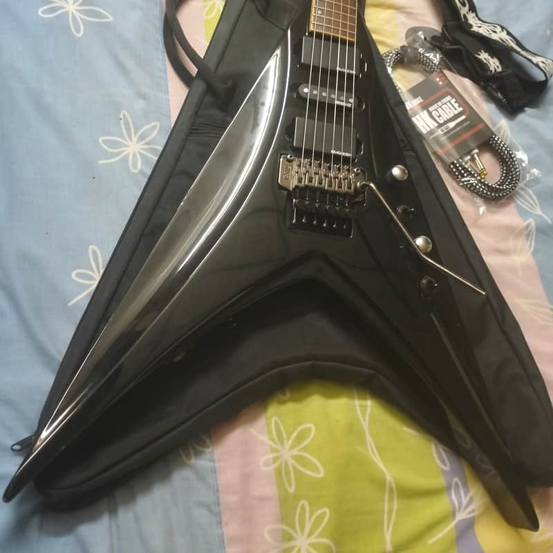 90’s Edwards E-C-105V ESP CHISATO Black