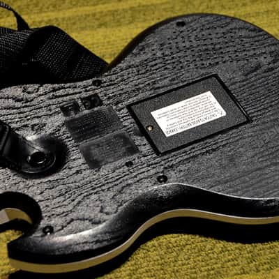 Gibson – Tiger Electronics/Power Tour Mini Toy Guitar image 8