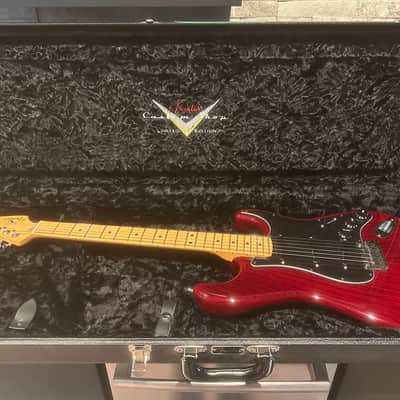 Fender Custom Shop Custom Classic Stratocaster – 2007 – Crimson Transparent Ash – Lace Sensor Pickups – OHSC & COA image 13