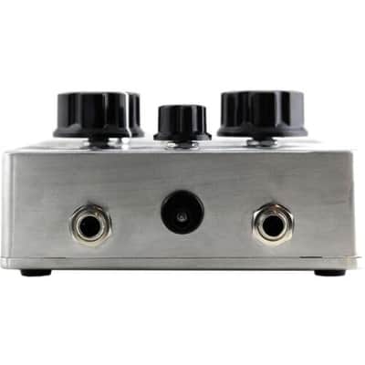 Death By Audio Fuzz War image 3