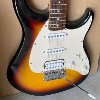 Peavey Raptor Plus EXP 2000's - Sunburst image 3