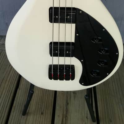 Modified Gibson R.I.P. Ripper 1974/2017 Satin Almond White image 2
