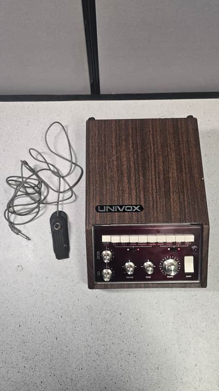Univox SR-55
