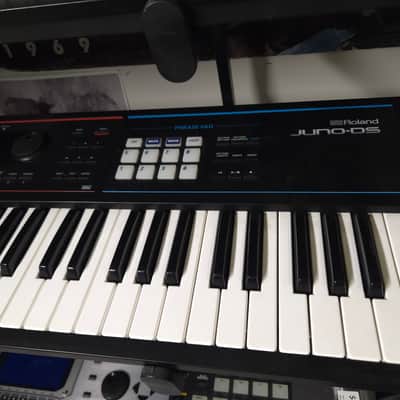 Roland Juno DS61 Synthesizer 2018 - Present - Local Pickup Only image 4