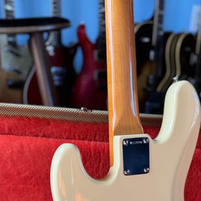 1998 Fender American Vintage Reissue '62 Jazz Bass AVRI Olympic White 100% Clean & Stock image 7