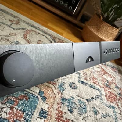 Naim Audio 152XS preamp image 3