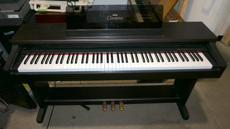 Yamaha Clavinova CLP-123 Digital Piano clp 123 clp123 - For The