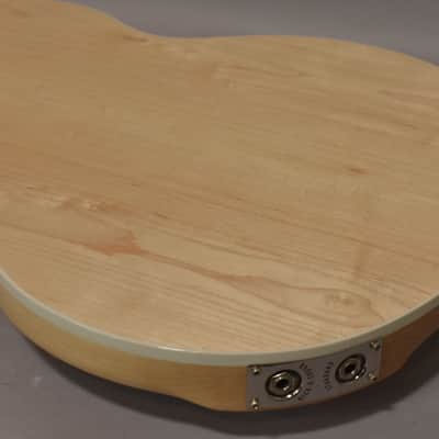 2001 Rickenbacker 360 Mapleglo Finish w/OHSC image 12
