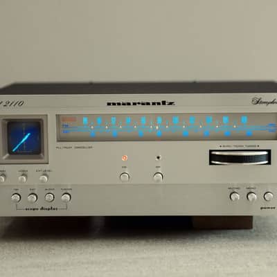 Marantz 2110 Stereophonic Tuner with Oscilloscope image 2