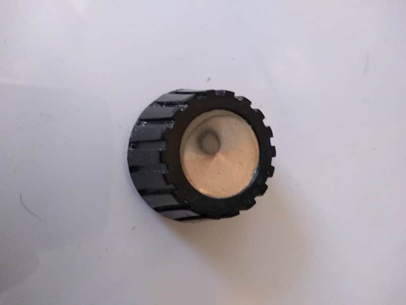 MAGNATONE BIGSBY MARK IV or V Original Volume/Tone Knob In Excellent Condition. 1955-1957 Magnatone Mark IV And V 1956 Black with Chrome image 1