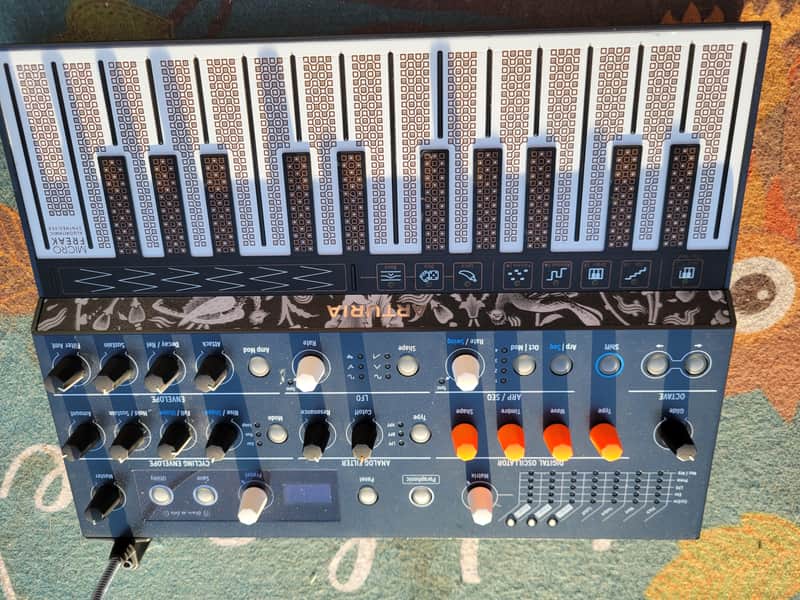 Arturia MicroFreak 25-Key Algorithmic Synthesizer 2019 - Present - Black image 1