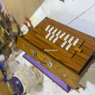 Amazing best sounding, teack wood, Handmade shruti Box, tuned 432hz long stamina deeper bass sound, very good bass image 7