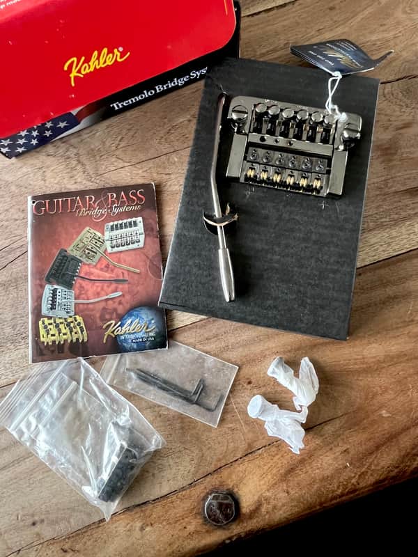 N.O.S Original 80’s Kahler 7200 Tremolo Bridge System + String Lock image 1