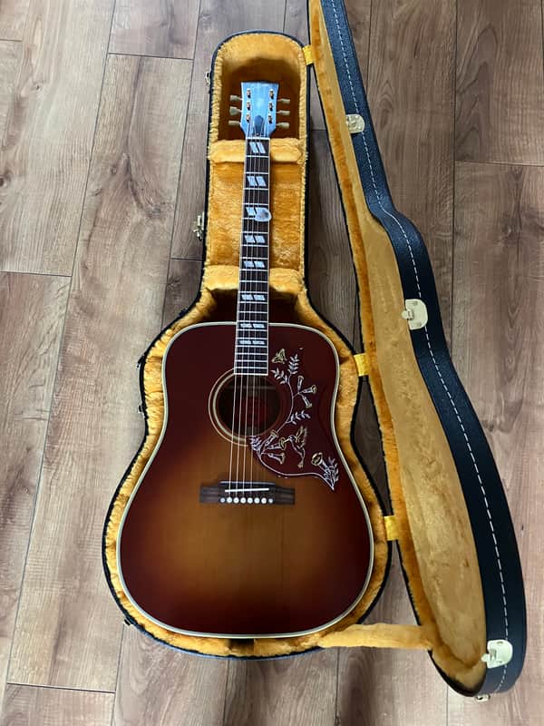 Gibson Custom Shop Historic 1960 Hummingbird with Fixed Bridge