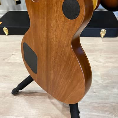 Gibson Les Paul Tribute Satin Tobacco Burst image 10