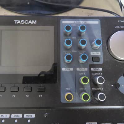 TASCAM DP-24SD 24-track Digital Portastudio 2015 - Present - Black image 3