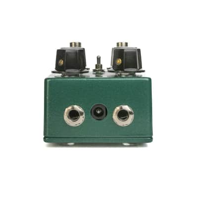 Diamond Pedals Tremolo Guitar Effects Pedal image 3