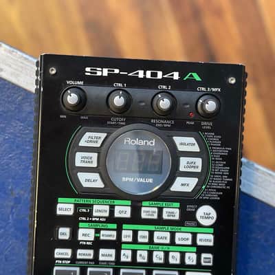 Roland SP-404A Linear Wave Sampler image 2