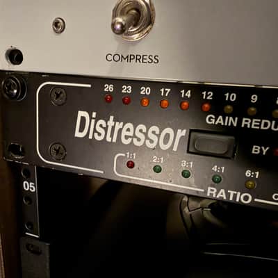 Empirical Labs EL8-X Distressor with British Mode 2000s - Black image 1