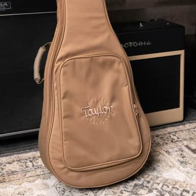 Taylor Academy 12e-N Left-Handed Nylon Grand Concert Acoustic/Electric Guitar with Gig Bag image 17
