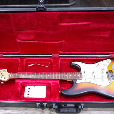 2006 Fender Highway One Stratocaster w/ HSC image 13