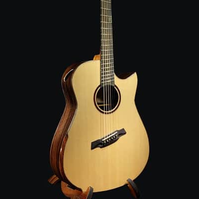 Hozen Guitars Black Label Fan-Fret Modified Dreadnought Spruce, Indian Rosewood w/Anthem image 14
