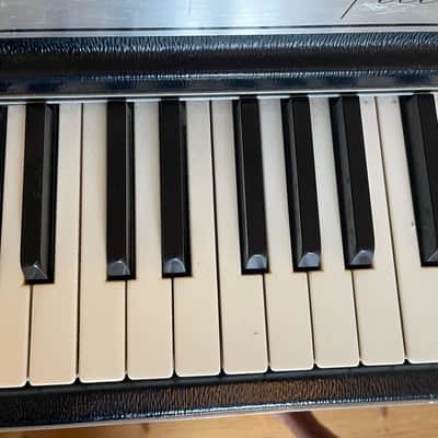 Wurlitzer 200A 64-Key Electric Piano 1974 - 1983 - Black image 16