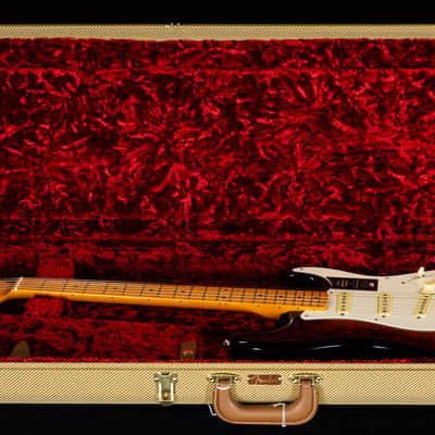 Fender American Vintage II 1957 Stratocaster Maple Fingerboard 2-Color Sunburst (432) image 7