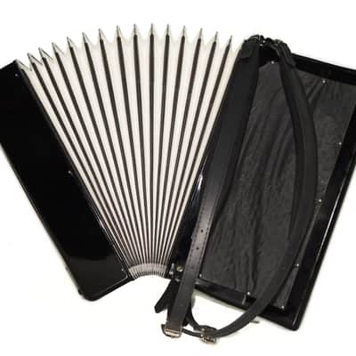 Weltmeister Consona Converter Free Bass Stradella German Piano Accordion New Straps Case 2119 Great Professional Accordion Gorgeous Sound image 9