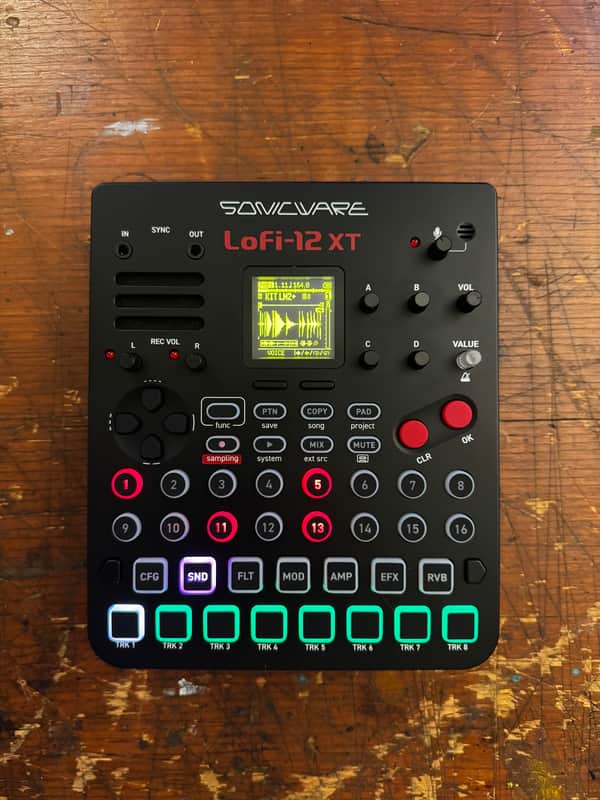 Sonicware LoFi-12 XT Portable Sampler Groovebox Bundle w/ Case, Power, Batteries & SD Card image 1