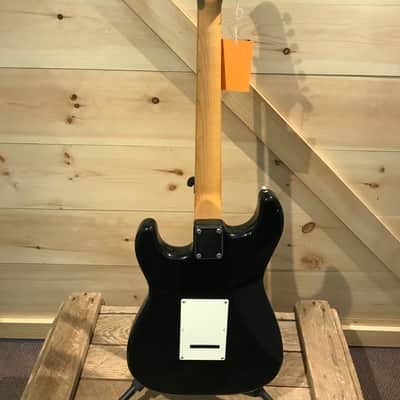 Sovereign Strat Style Electric Guitar - Black image 5