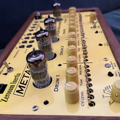 Metasonix D1000 2026 - Walnut image 3