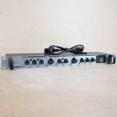 TC Electronic M300 Dual Engine Effects Processor 2000s Silver w/ Power Cable image 1