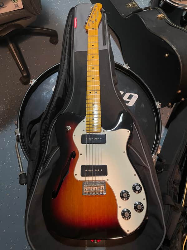 Fender Modern Player Telecaster Thinline Deluxe