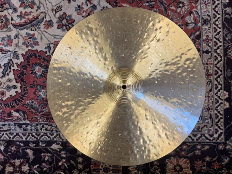 20" Paiste Signature Traditionals Medium Light Ride 2125gr (VIDEO) image 1