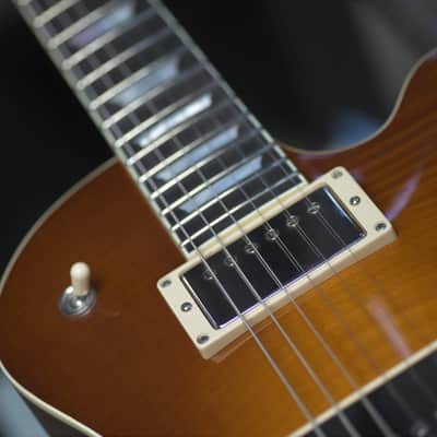 Eastman SB59 - Goldburst image 15