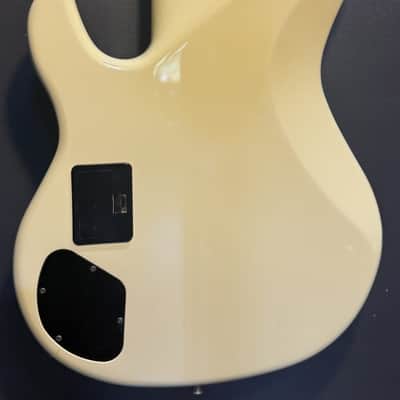 Yamaha BB5000 AF rare wide neck image 4