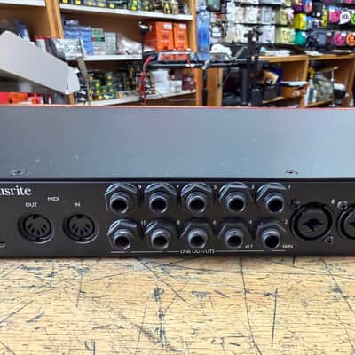 Focusrite Scarlett 18i20 3rd Gen USB Audio Interface with Original Box and Rack Ears image 14