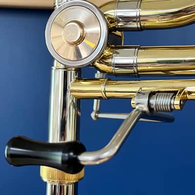Getzen 1047FNR Eterna Novus Tenor – Factory Direct Cosmetic B Stock image 2